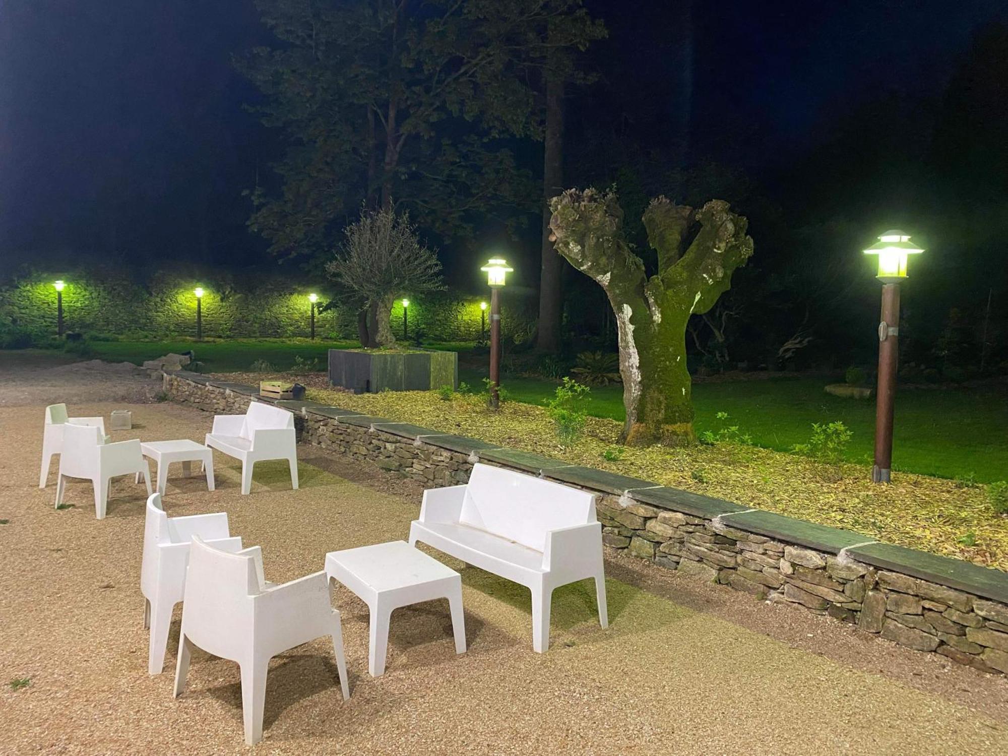 Manoir Du Menec Chambre Le Folgoet Экстерьер фото